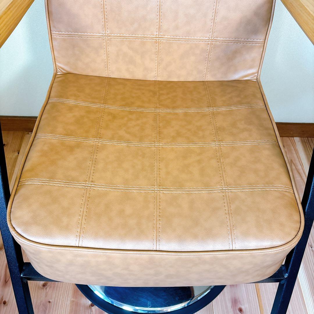 【美品】 スタイリングチェア サロンチェア バーバーチェア 理容椅子 木製アーム