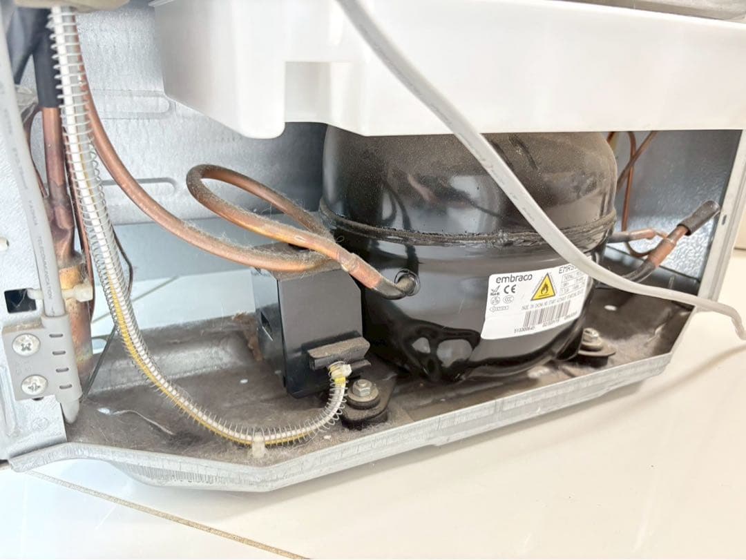 ジャンク シャープ 冷蔵庫幅48.0cm 137L 2ドア SJ-D14E-W