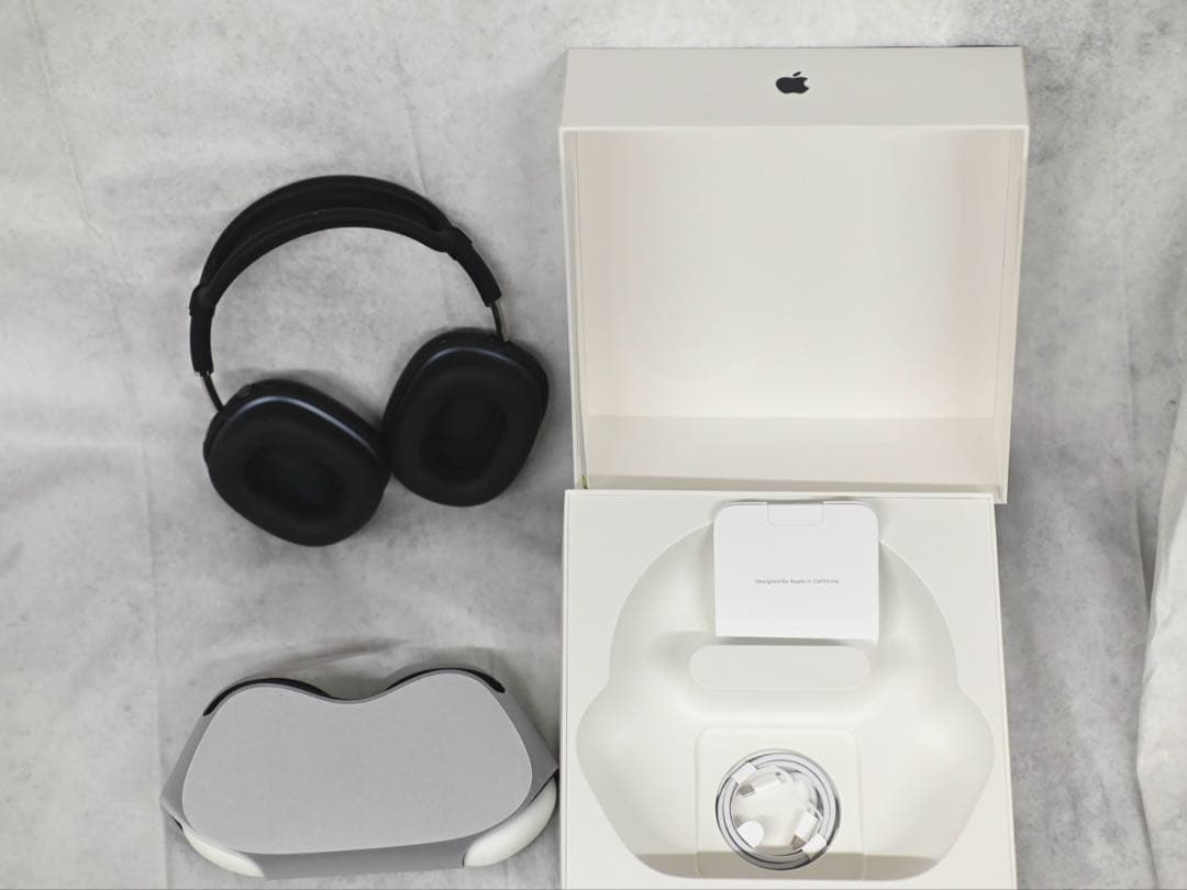 2024 AirPods Max ミッドナイト