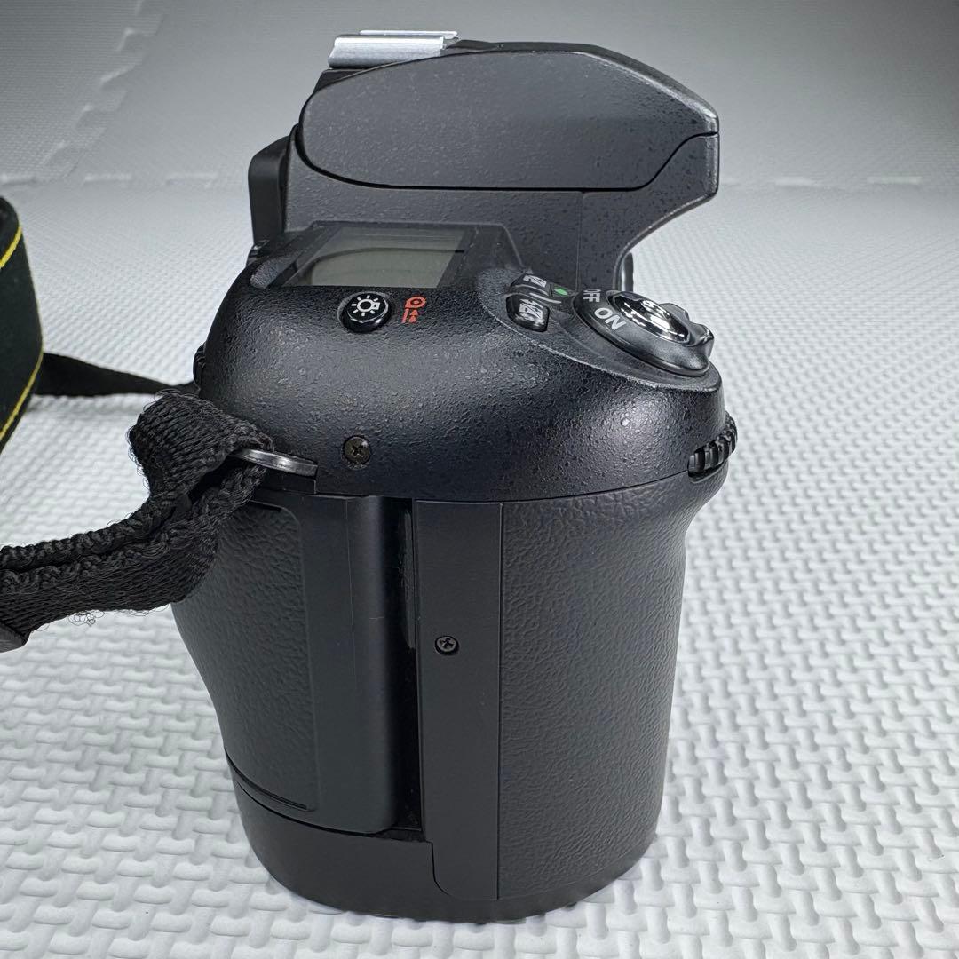 【美品】Nikon F80 フィルム一眼レフカメラ