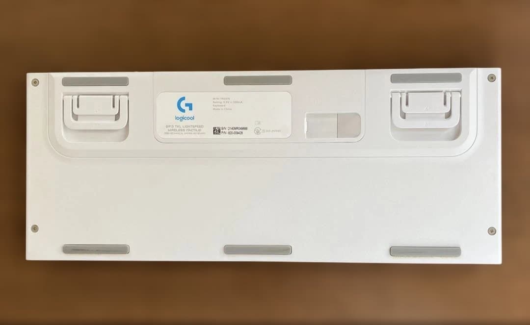 Logicool G913 TKL ホワイト タクタイル（茶軸）