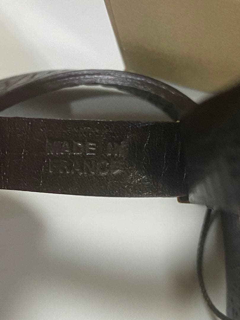 68【美品】ルイヴィトン パンチングレザー ネックストラップ 携帯ストラップ