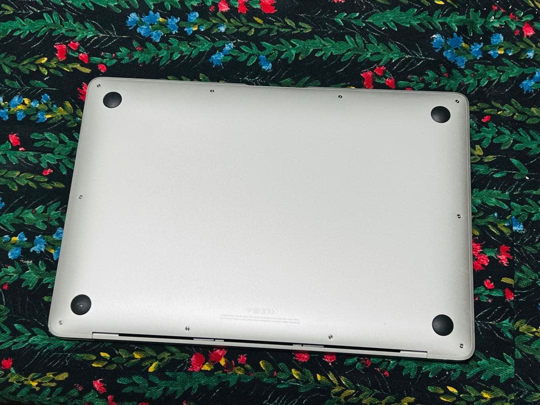 限定値下げ‼️MacBook Air シルバー ジャンク1/10まで