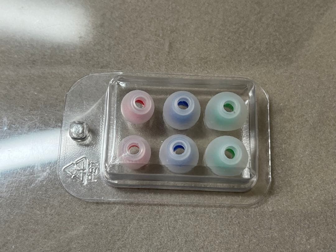 ULTIMATE EARS UE5PRO To-Go ユニバーサルモデル