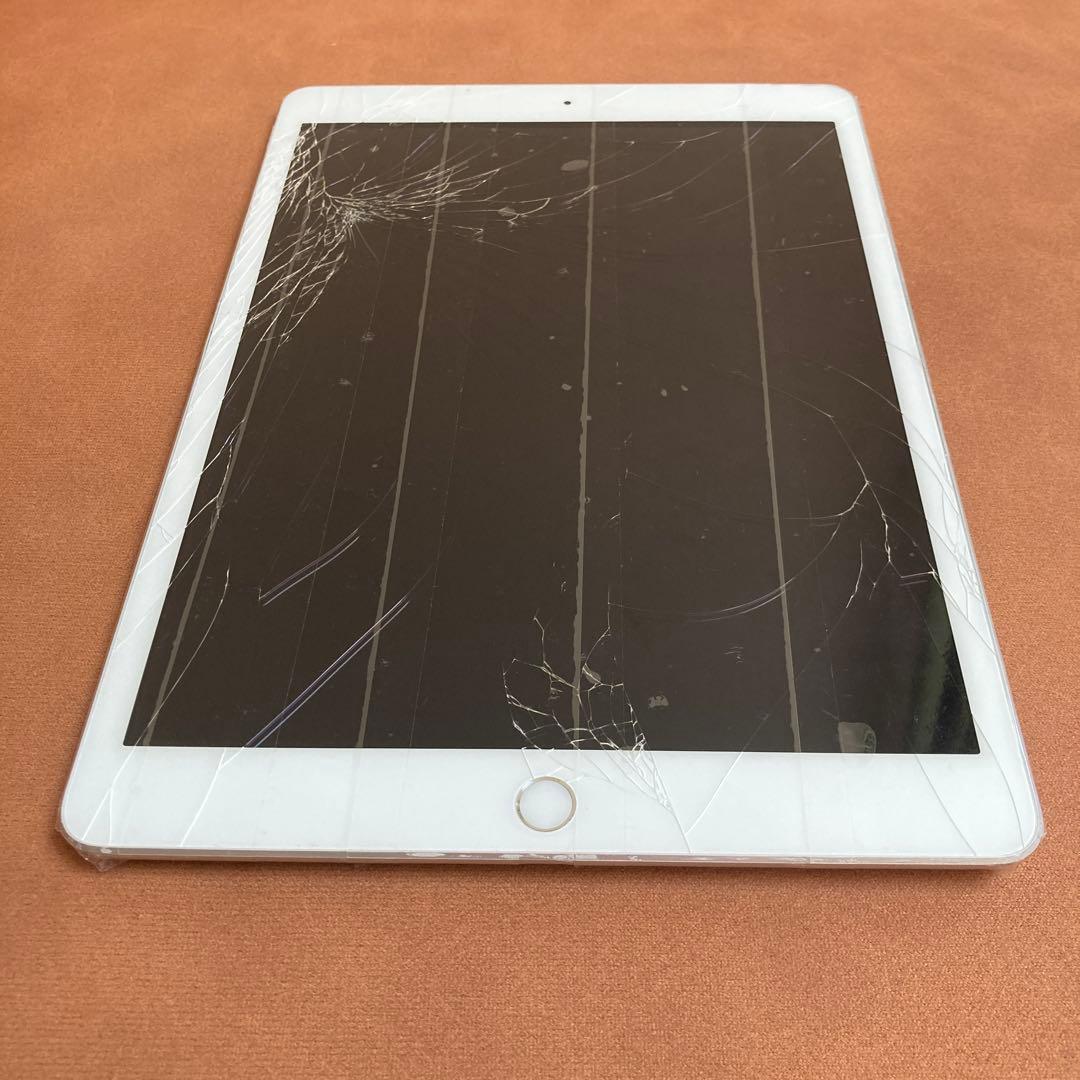579【早い者勝ち】電池良好☆iPad8 第8世代 128GB SIMフリー☆