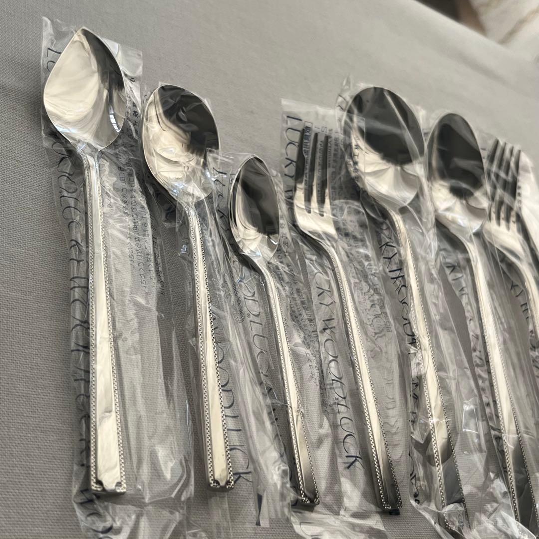 ラッキーウッド ロマンス 18-12 ディナーカトラリー スプーン フォーク