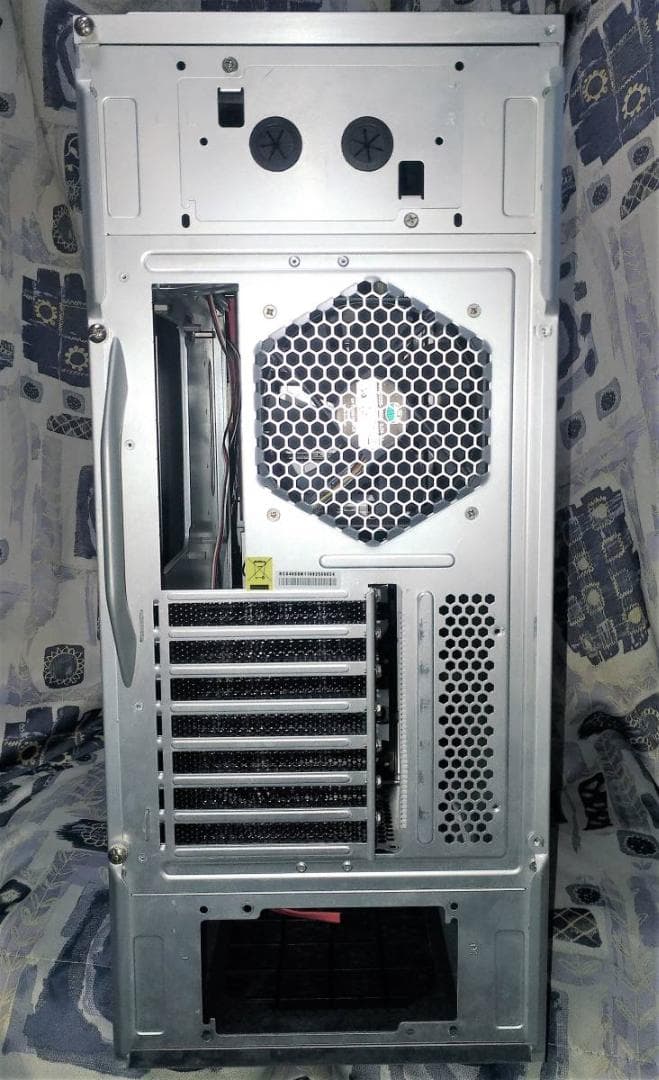 Cooler Master フルタワーケース HTPCケース アルミ シルバー