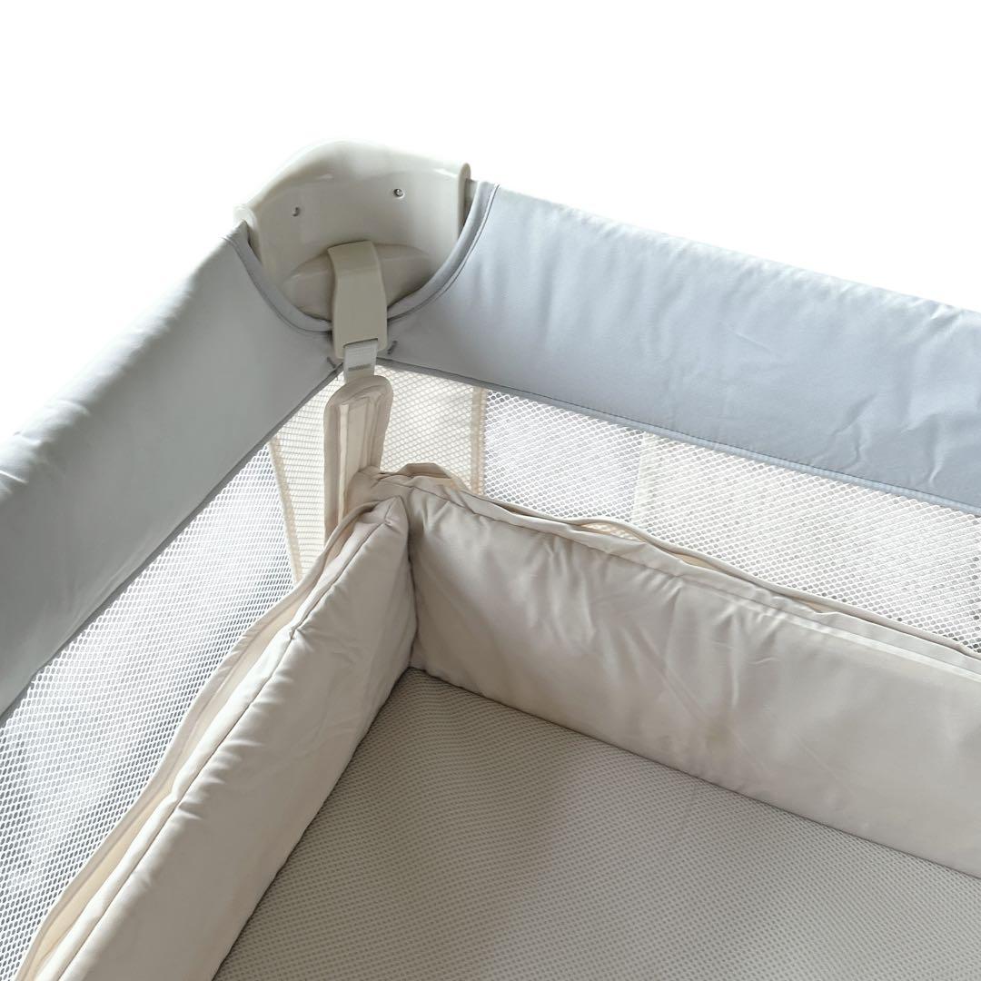 極美品　アップリカ　ココネルエアープラスAB ホワイトベージュ