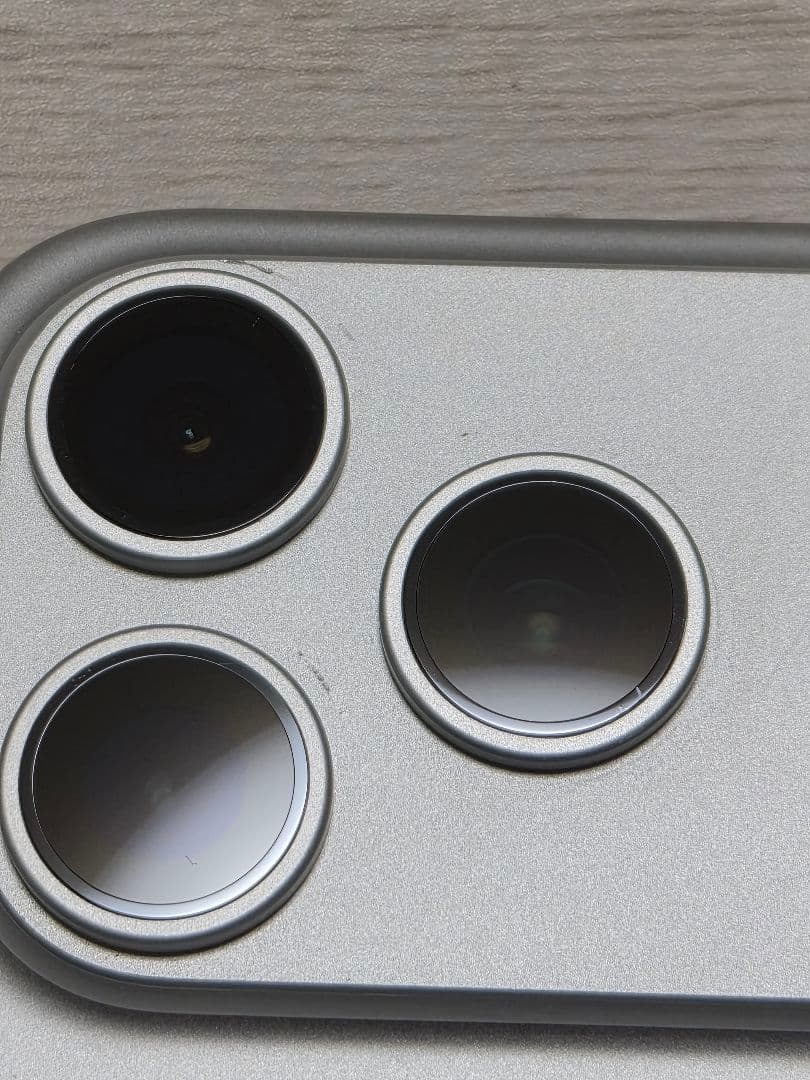 美品 iPhone17ProMax 512GB シルバー