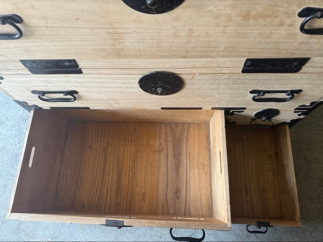 桐箪笥 和箪笥 古家具 古道具 ヴィンテージ レトロ 希少 高級金具