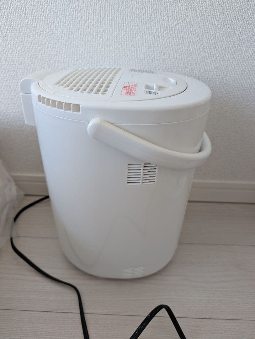 2023年製 象印 EE-RS50 スチーム式 加湿器 480ml