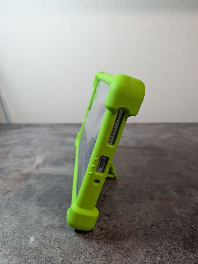 NEC LAVIE Tab T8 HD２本体　ストレージ６４ＧＢ　メモリー４GB