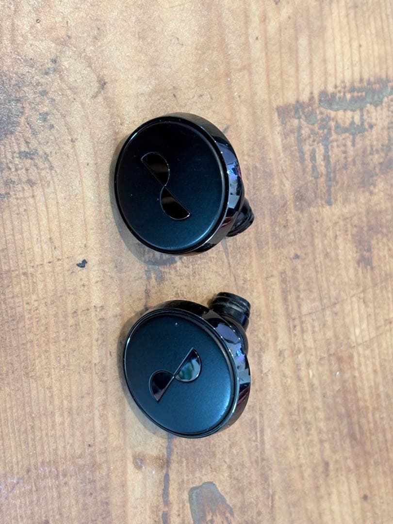 Bluetoothキット付き！<Nuratrue Pro >ノイキャンイヤホン