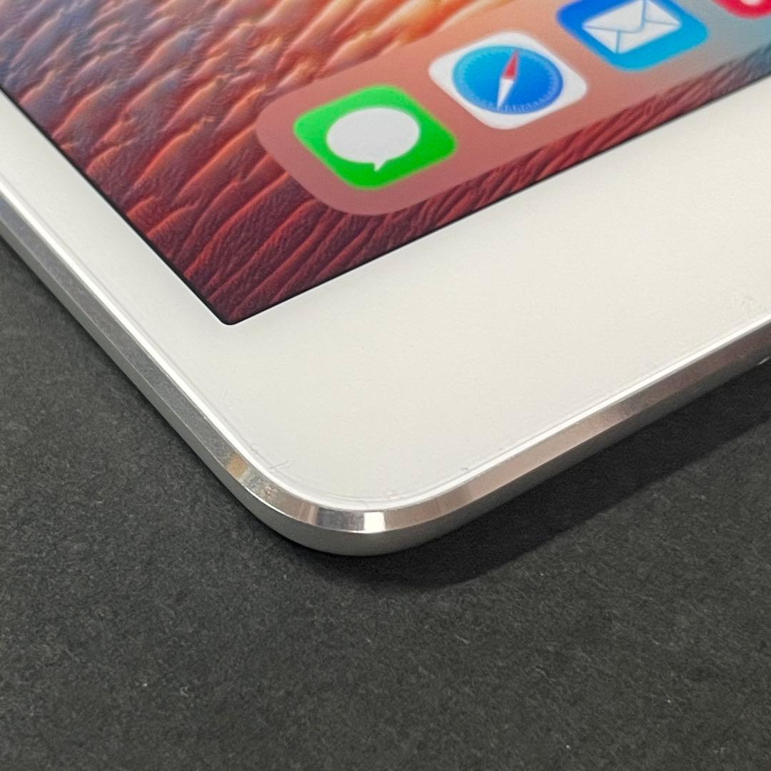 iPad本体 iPad mini 4 WiFi+Cellular 16GB