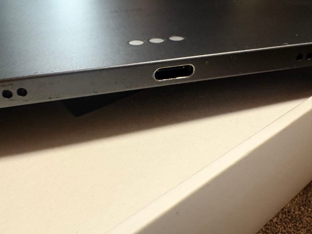 iPadPro11インチ第3世代128GBWi-Fiモデルアップル純正キーボード