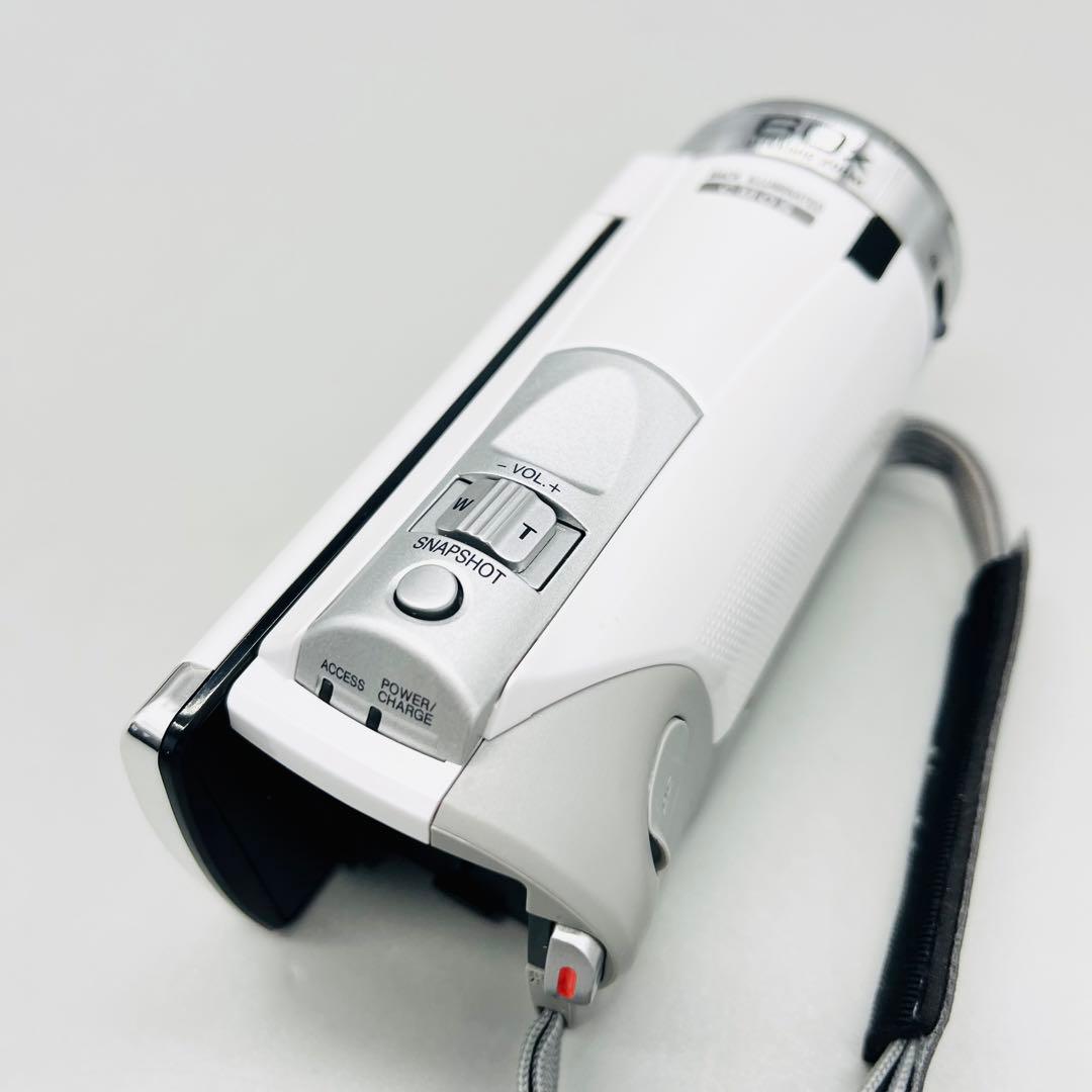 【美品】JVC ビデオカメラ　GZ-E770-W カメラバッグ付