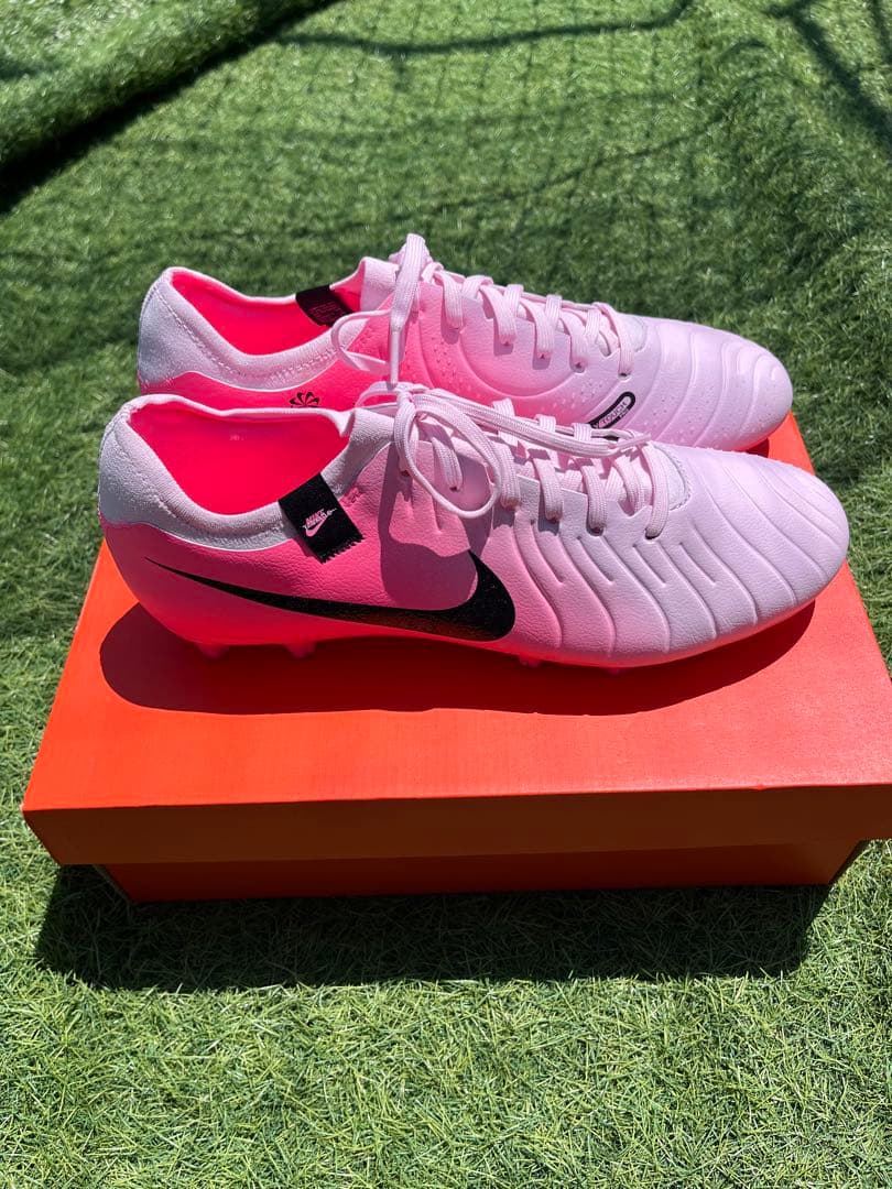 ナイキ ティエンポ レジェンド 10 プロ　HG