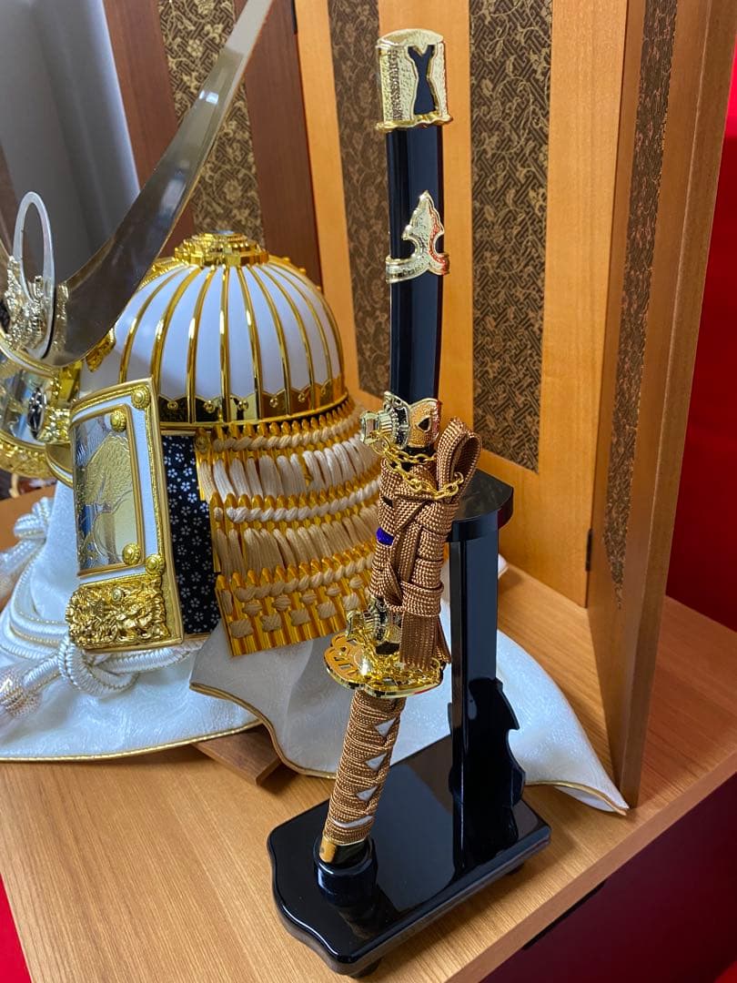 上杉謙信　東京久月　五月人形　着用兜飾り収納セット・着用できる兜