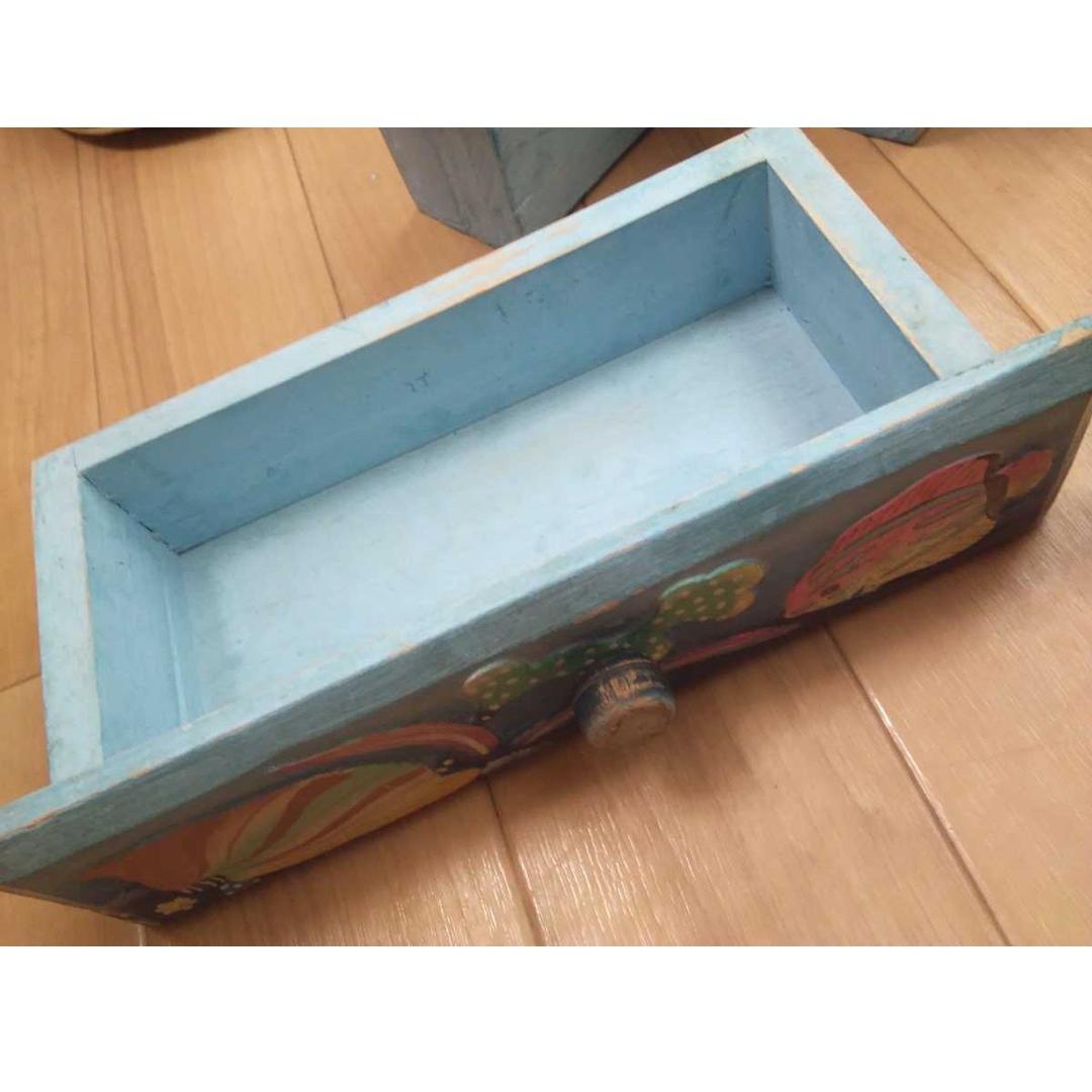 1556 バリ島　芸術の村　ウブドの手作り　アンティーククラシック　三段　小箱