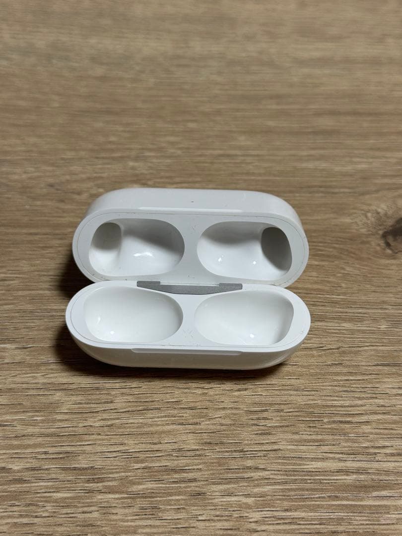 R*a様 AirPods pro 第2世代