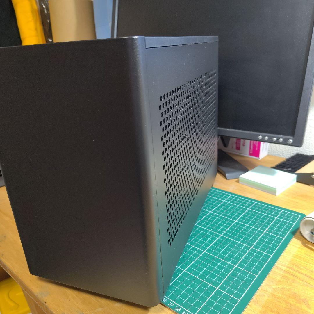 COOLER MASTER MasterBox NR2OOP黒