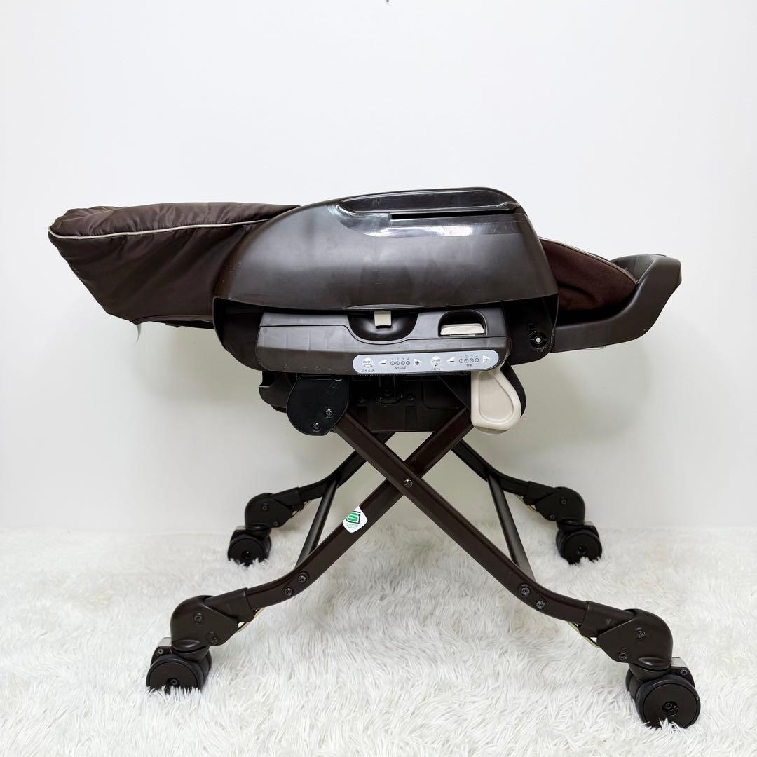 美品 Combi ネムリラAT BEDi 電動 ハイローチェア オートスイング