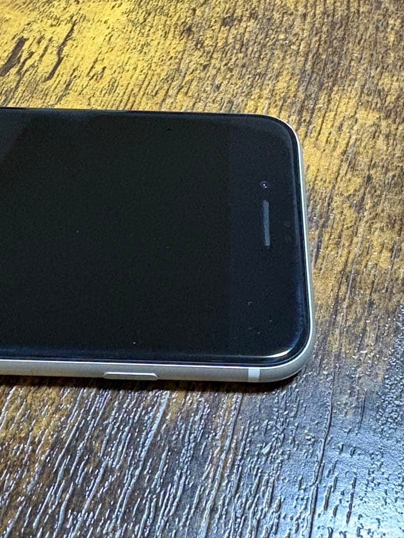 スマートフォン本体 iPhoneSE2