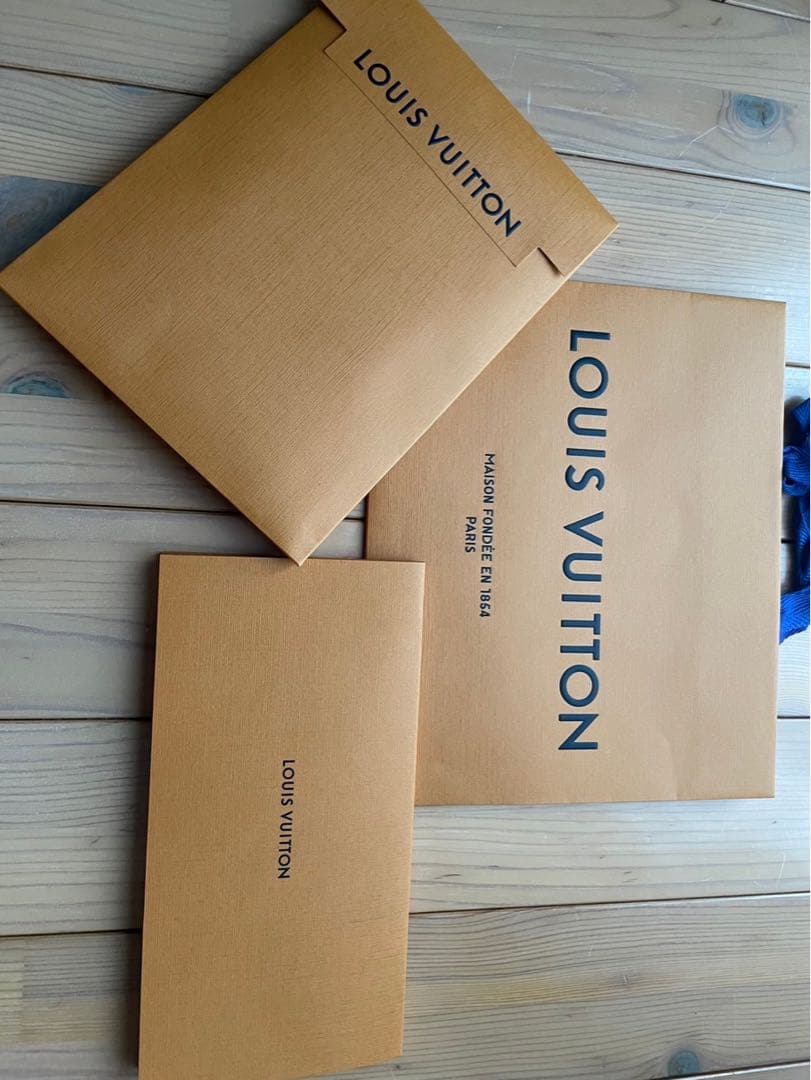 Louis vuitton ノート　MM ジェーン LV TM