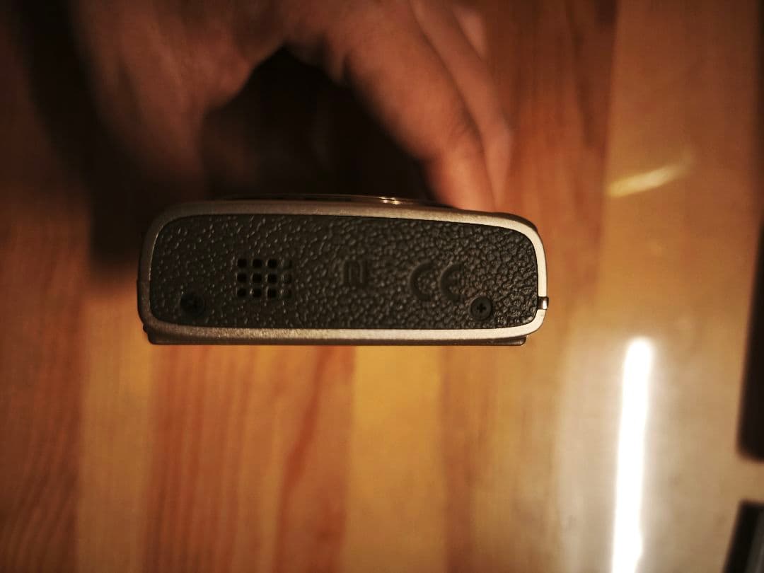 Canon IXY 650 シルバー コンパクトデジタルカメラ　美品