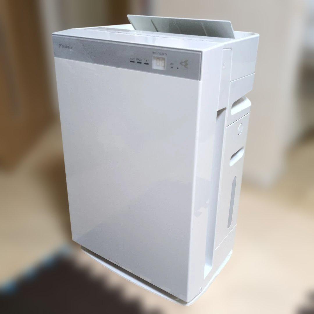 ダイキン　加湿空気清浄機　MCK70X−Ｗ 2021年製⚫️動作確認済