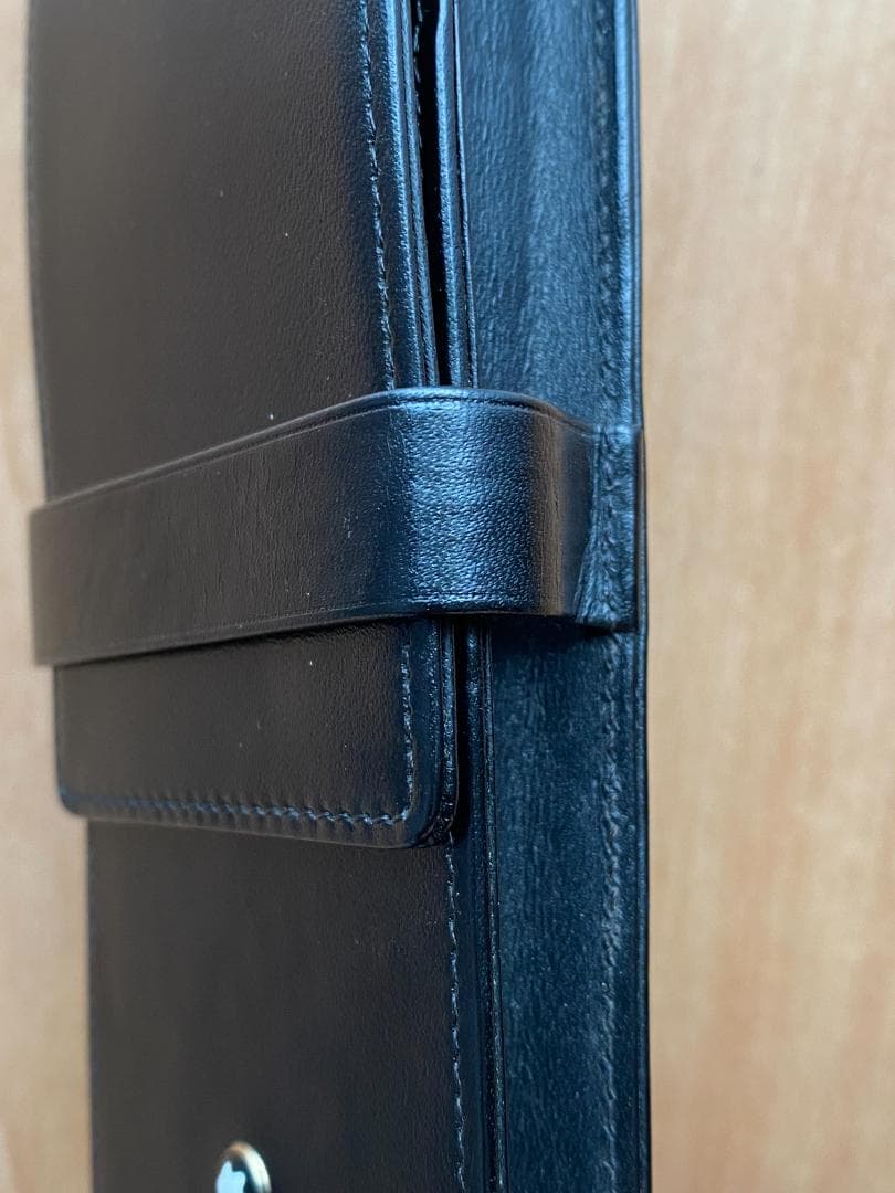 モンブラン Montblanc ブラック　レザー 本革　ペンケース ３本用３本差