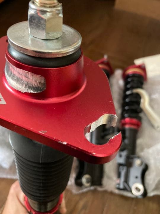 エルグランドE51 BLITZ車高調