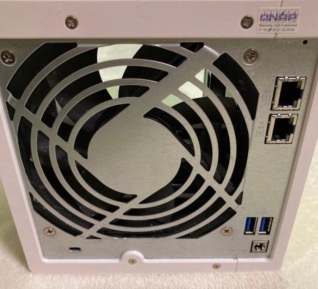 外付けハードディスク・ドライブ QNAP NAS TS-431P