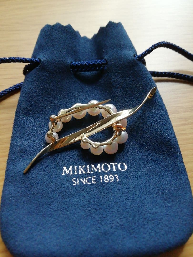 ミキモトブローチk18イエローゴールド愛子様着用✾問い合わせ殺到完売品