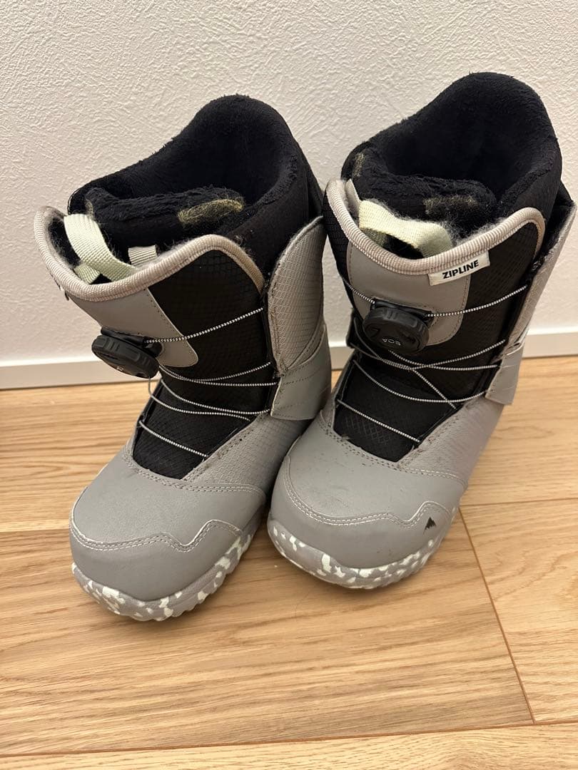 burton boaキッズ22cm　子ども用スノーボードブーツ グレー