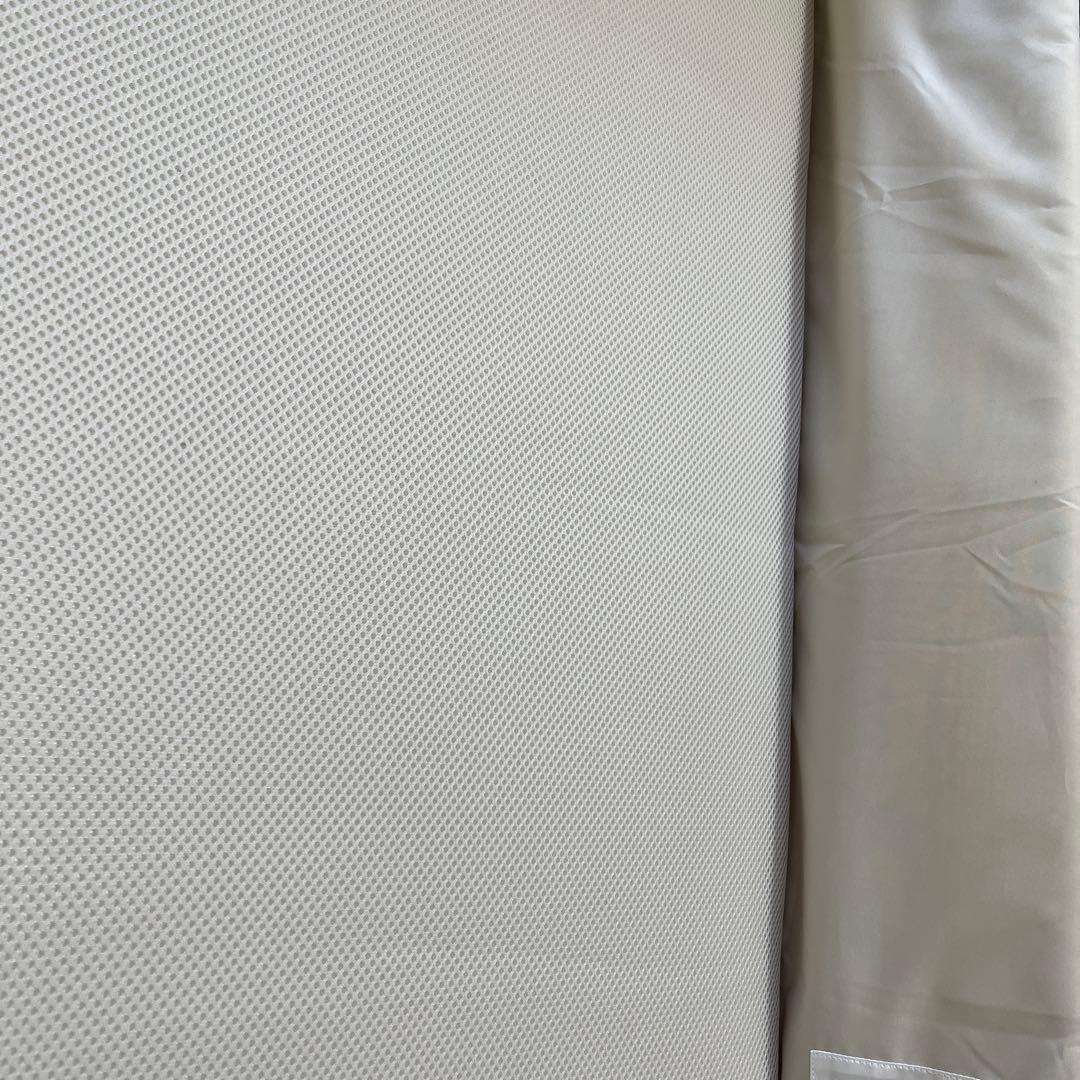 アップリカココネルエアー　2024年購入　折りたたみメッシュベビーベッド グレー