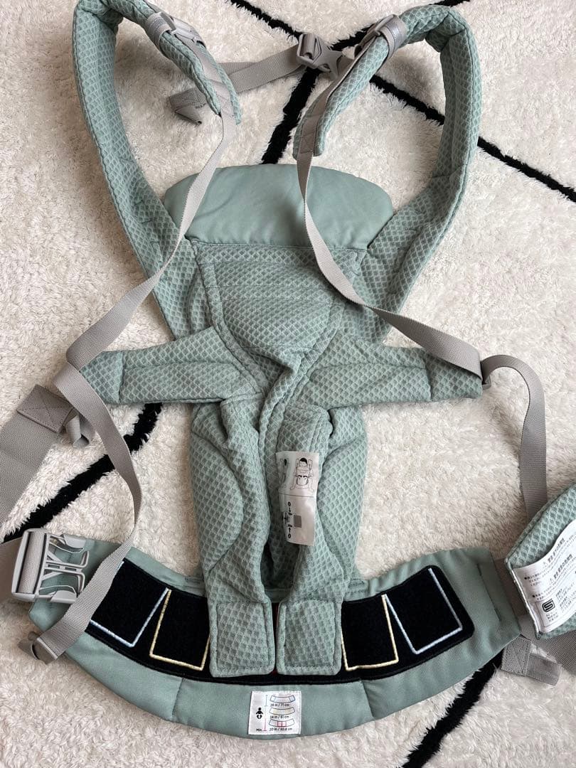 美品　エルゴベビー　抱っこ紐　オムニブリーズ　セージグリーン