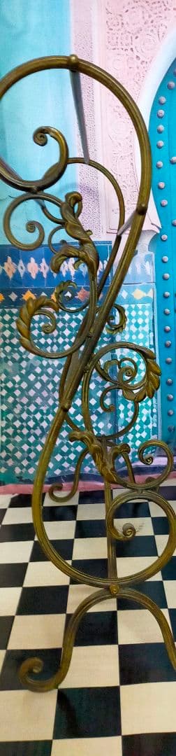 アンテーク風金属製衣類ラック、タオル掛、タオルラック