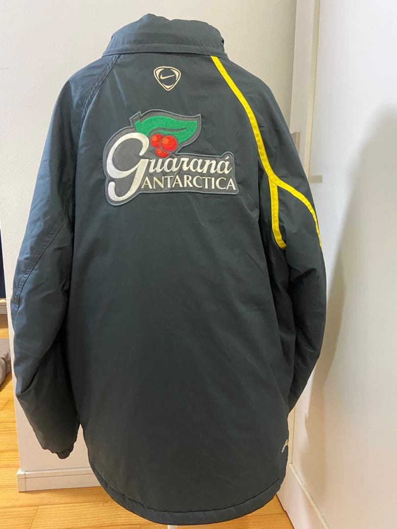 Nike/ブラジル代表選手使用ベンチコート