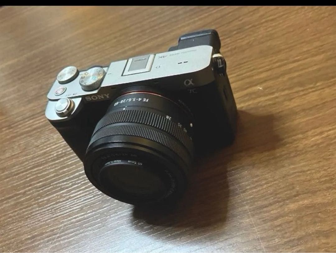 a*t様 SONY　α7C ズームレンズキット ILCE-7CL（S）シルバー