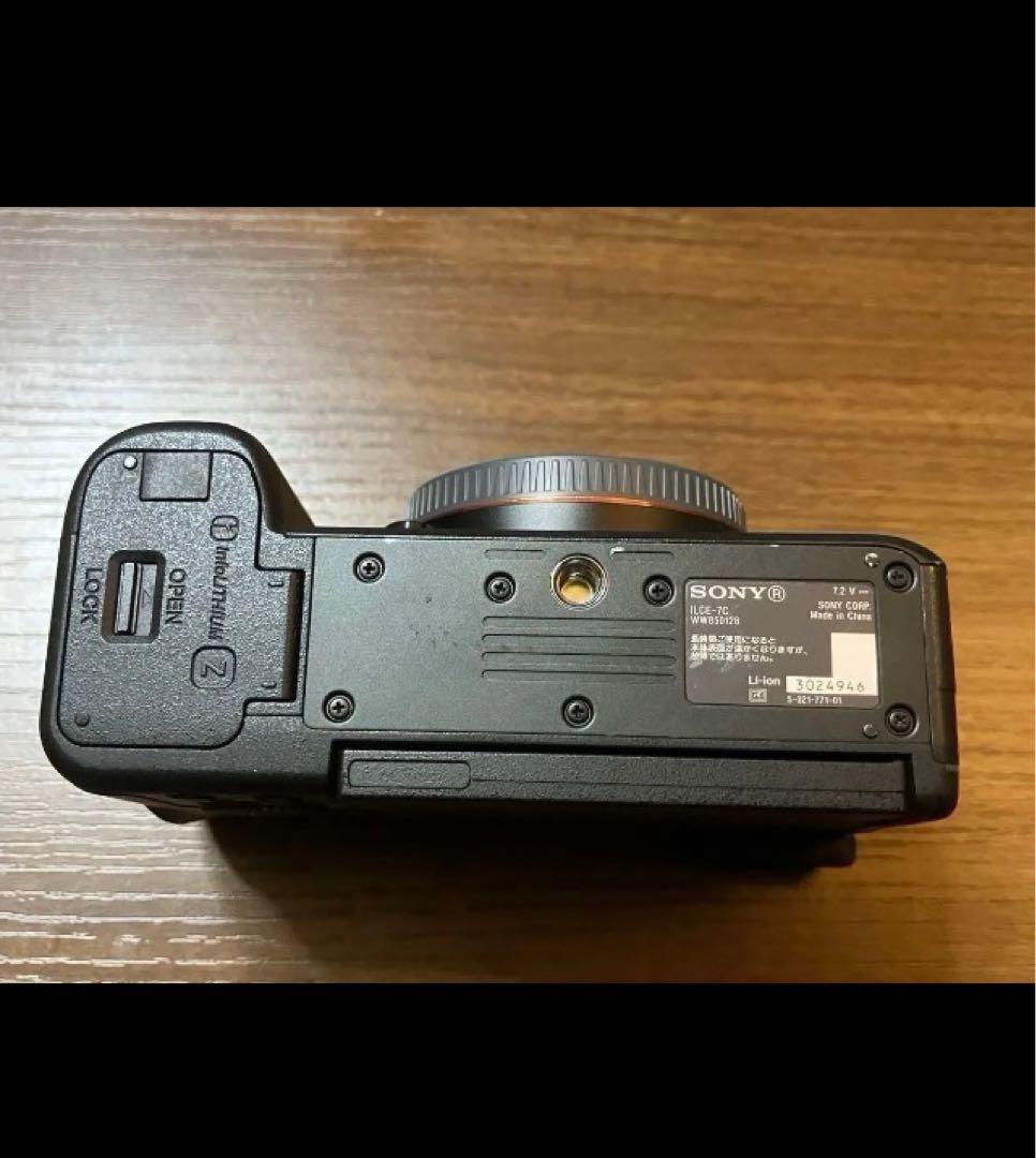 a*t様 SONY　α7C ズームレンズキット ILCE-7CL（S）シルバー