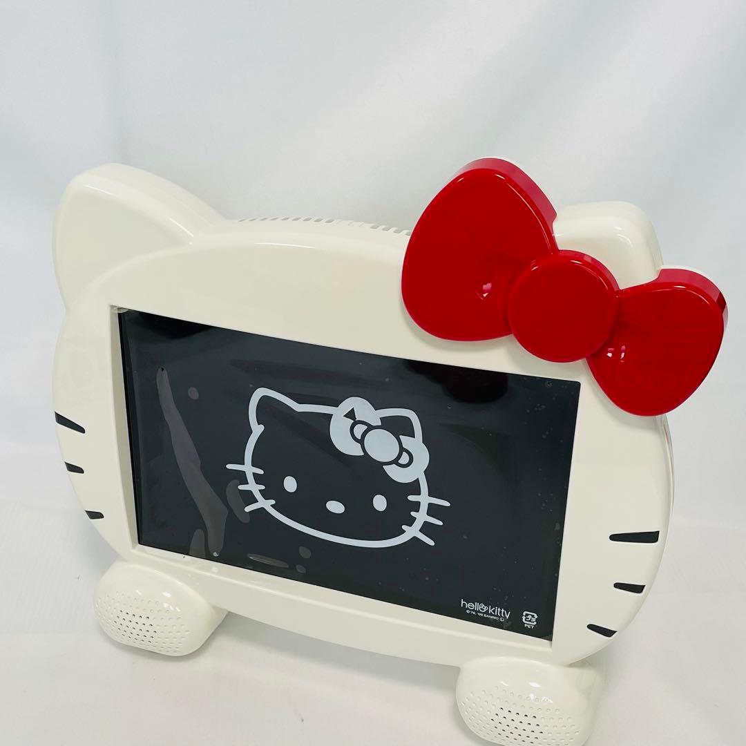 希少品！ サンリオ ハローキティ型　地デジ液晶テレビ DY-133KT