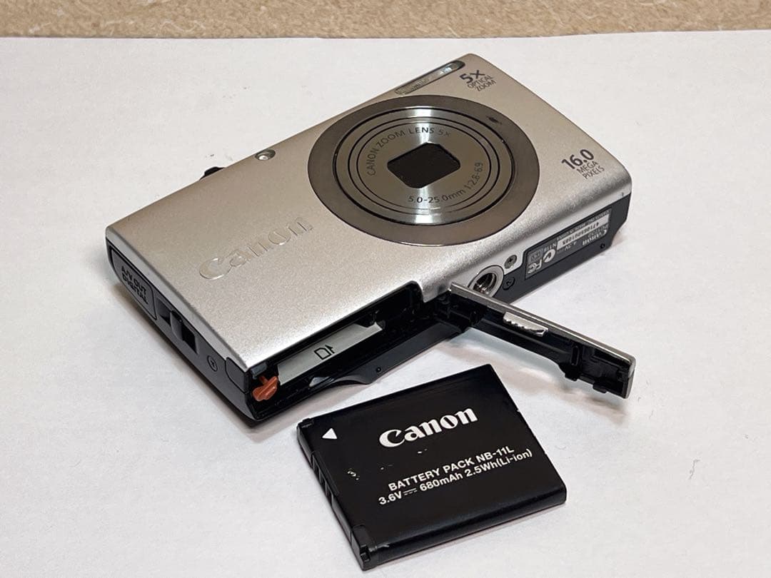 Canon PowerShot A2400 シルバー