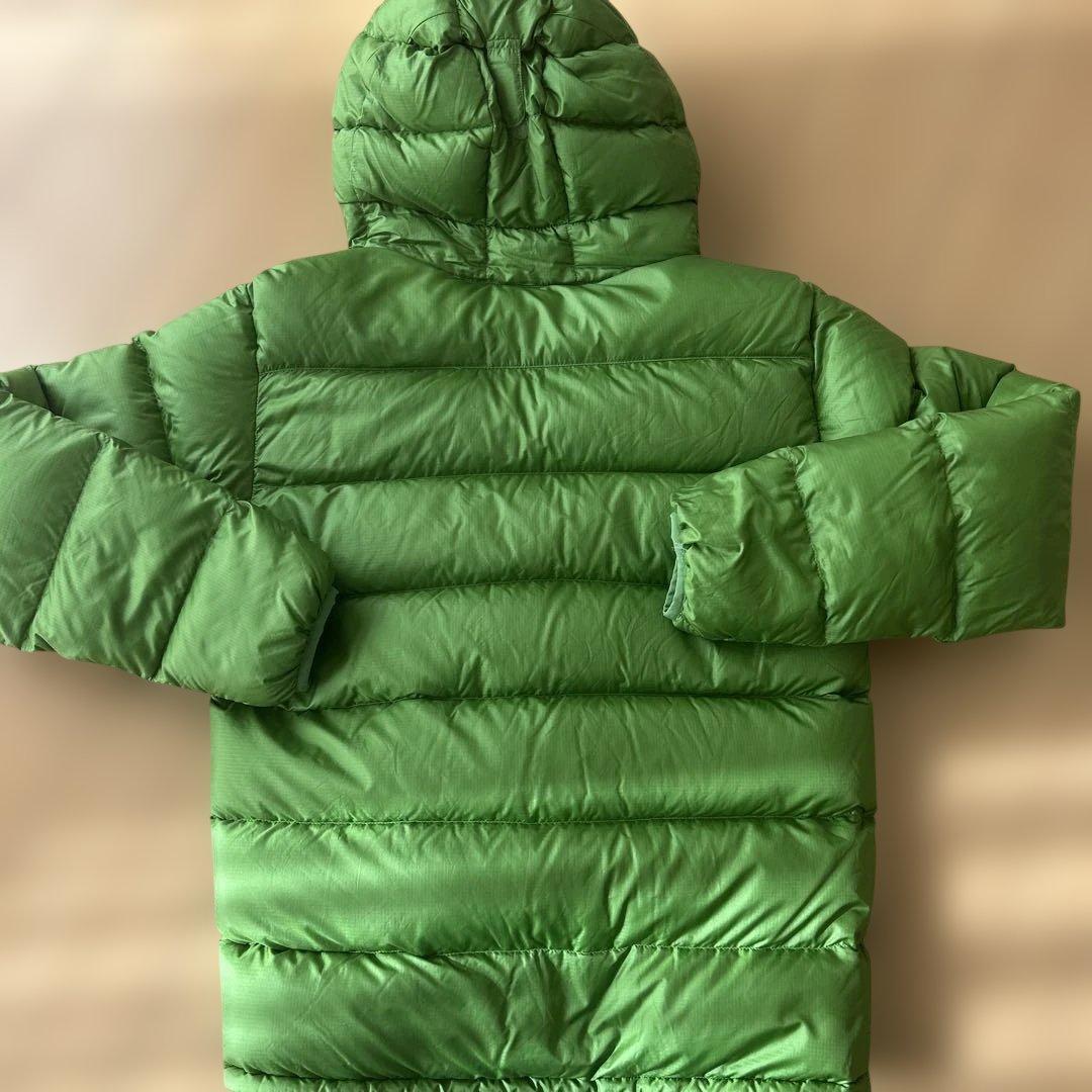 一回のみ着用　mont-bell ライトアルパイン　ダウンパーカ　メンズM