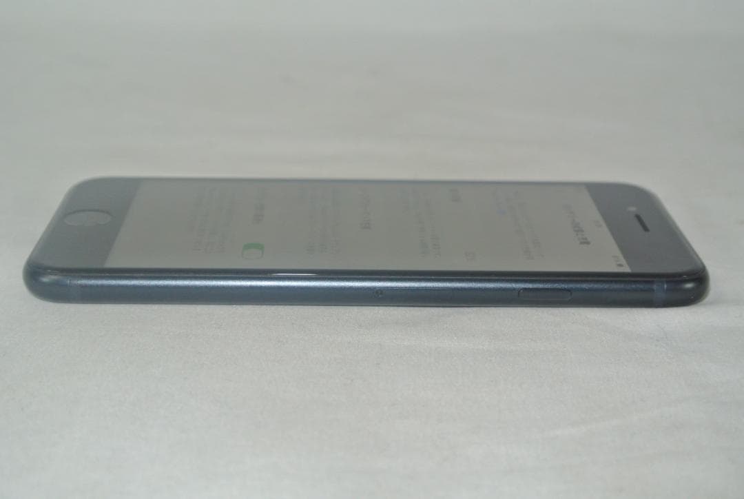 Apple iPhone SE (第3世代) 128GB SIMフリー