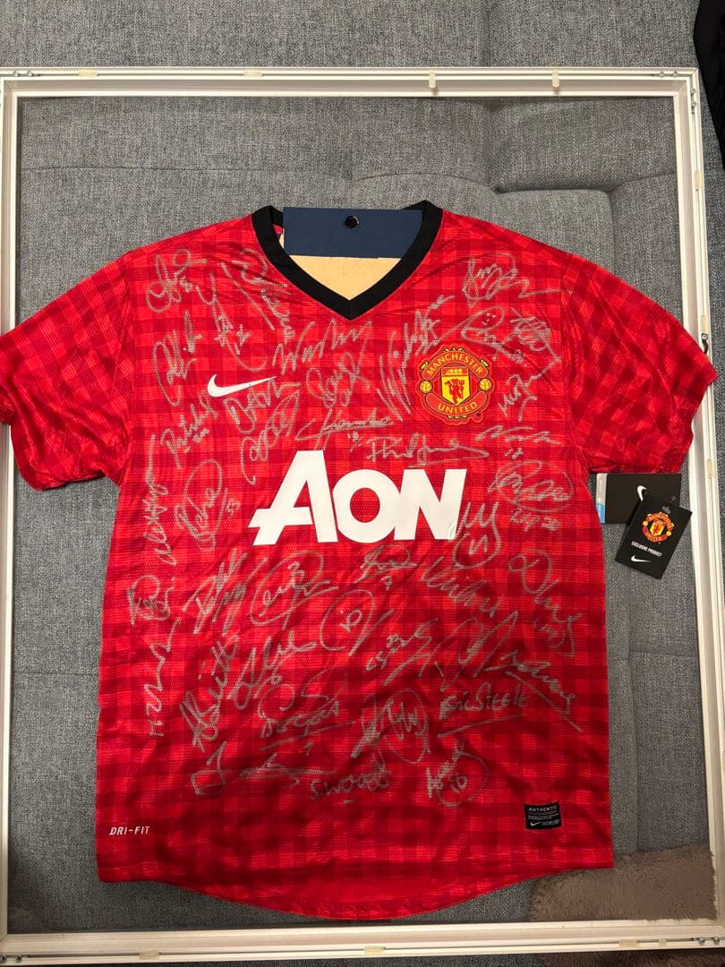 2012-2013マンチェスターユナイテッドマルチ直筆サイン入りユニフォーム