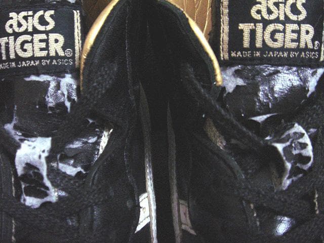 アシックス ジャパン L 黒 28cm asics tiger japan L