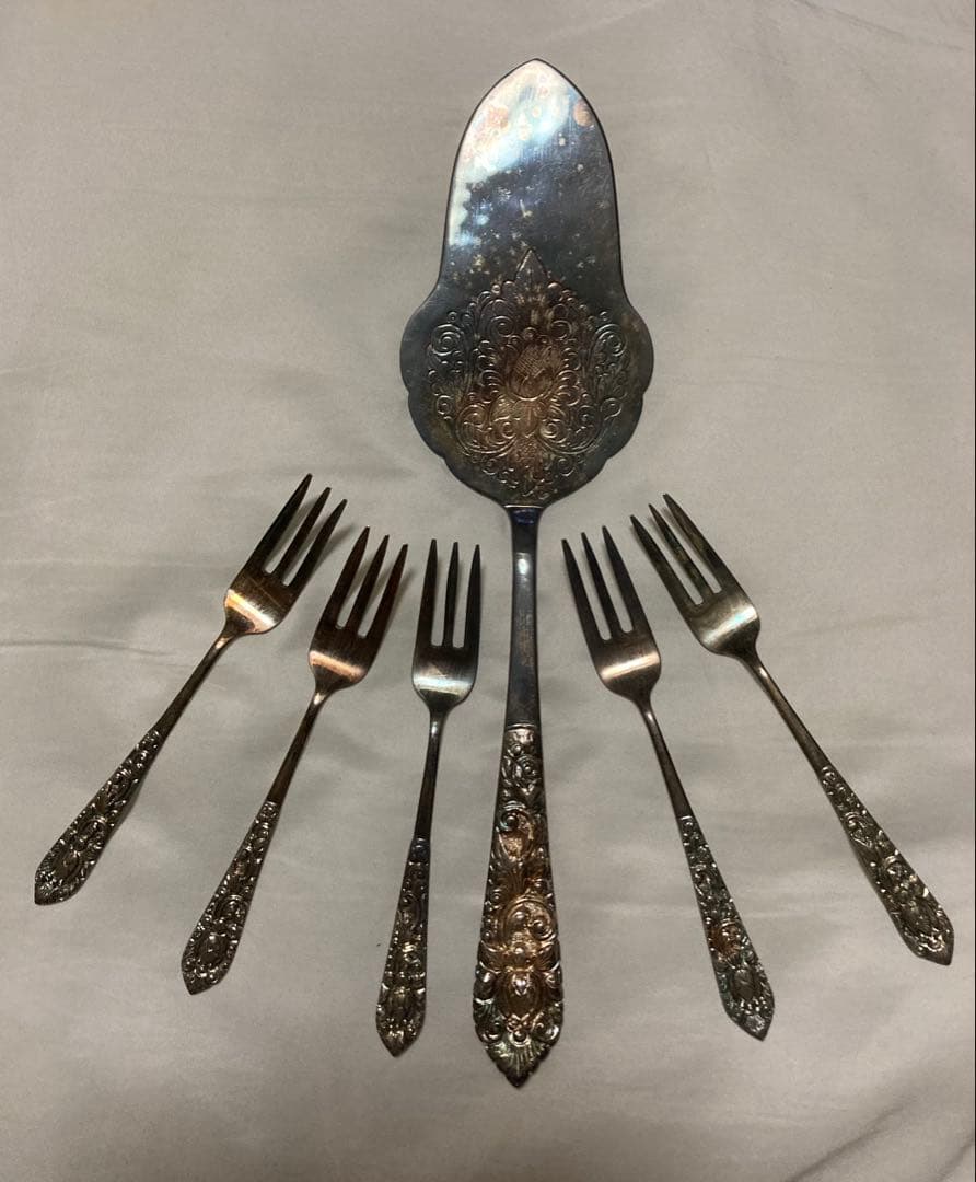 ケーキサーバーとフォークセット　DELUX DT 800 インドネシア製