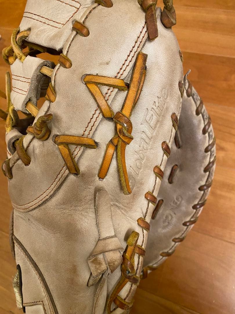 Mizuno グローバルエリート硬式用　ファーストミット　ホワイト