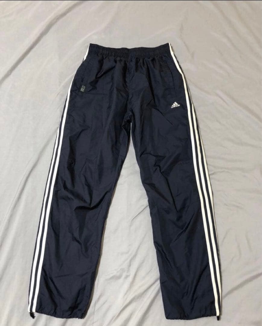 アディダス　ジャージ　セットアップ　スポーツ　ランニング　メンズ　レディース